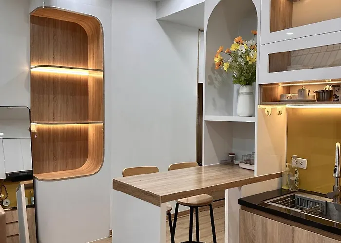 Ho 1 Phong Ngu - Mono In Centre- Times Garden Apartment